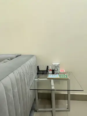 Center Table With Sides