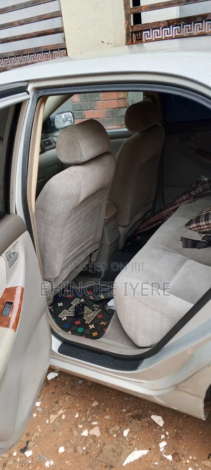 Toyota Corolla 2004 Gray