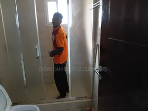 Public Convenience Deep Cleaning Service