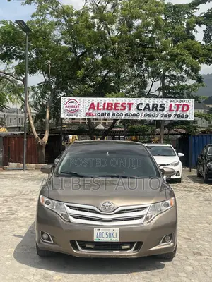 Toyota Venza 2009 Gold