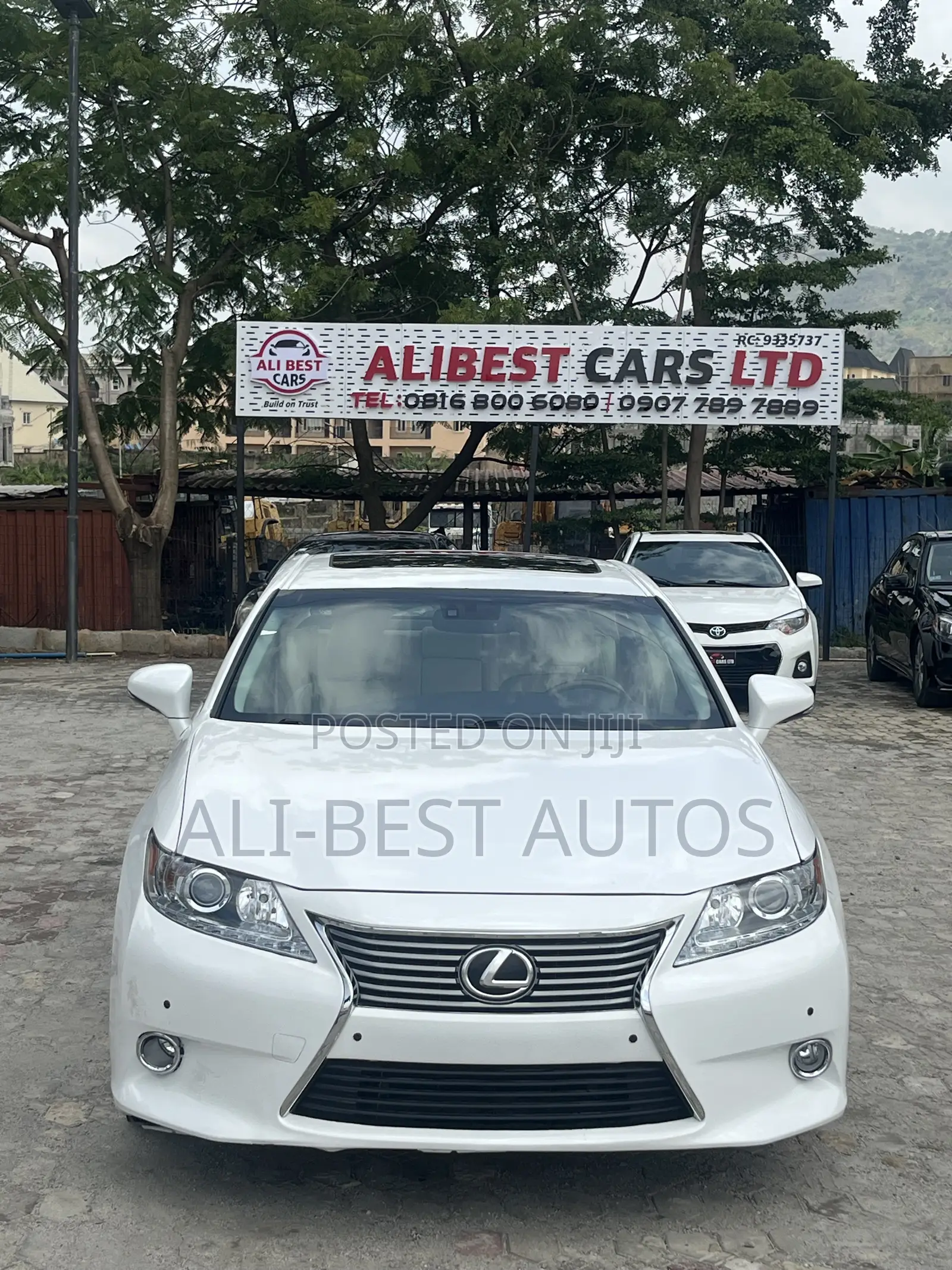 Lexus ES 2013 White