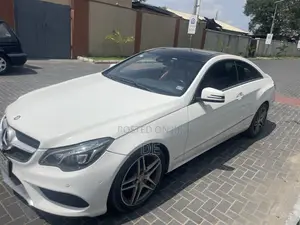 Mercedes-Benz E400 2015 White
