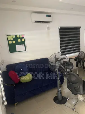 Office Couch With Throw Pillows