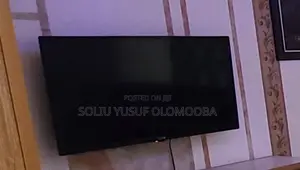 32’ Scanfrost Led TV