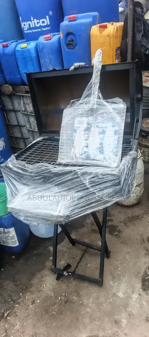 BBQ Grill Stand