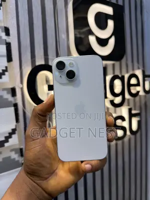 Apple iPhone 15 128 GB White