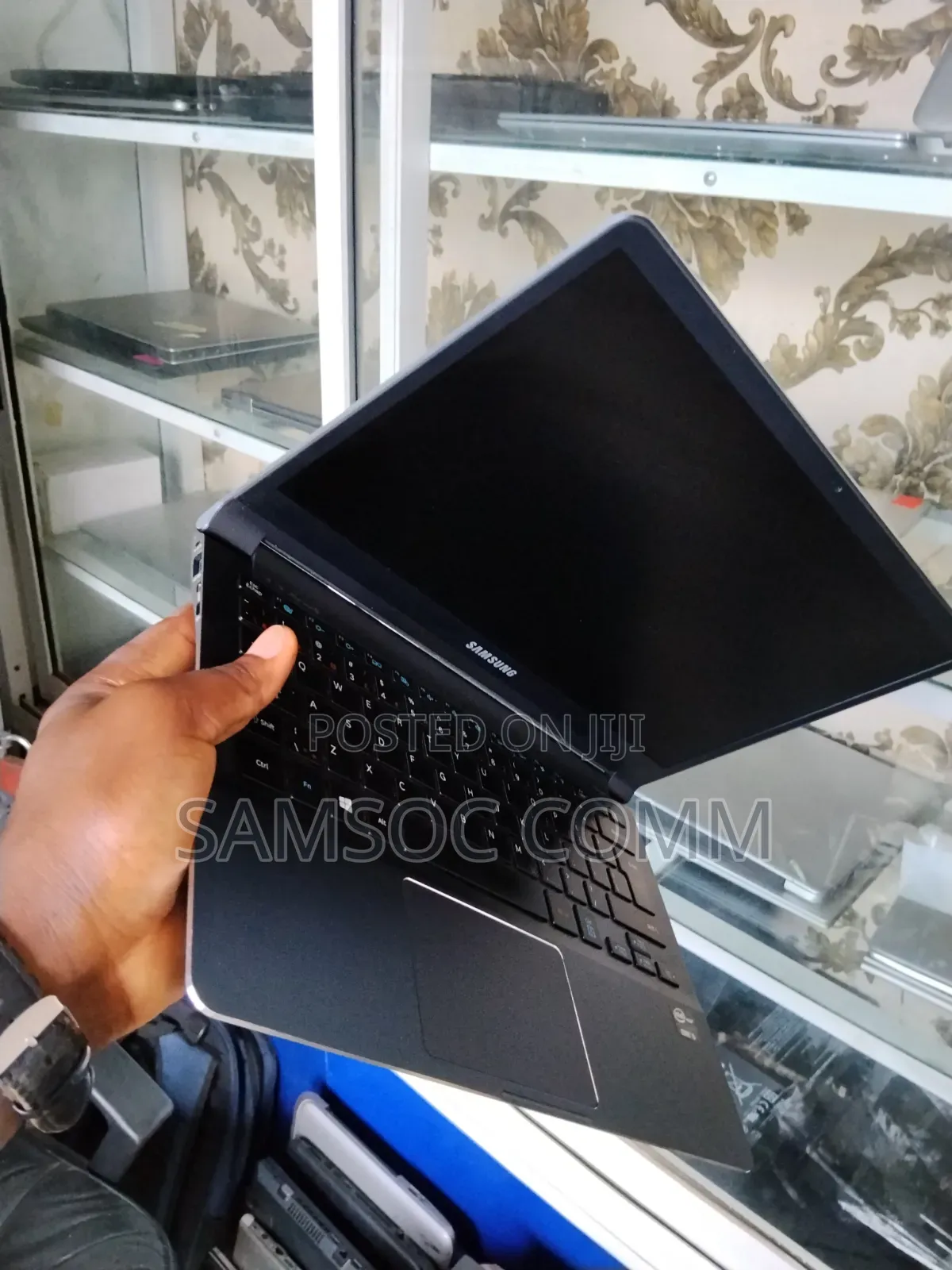 Laptop Samsung NP900X3C 4GB Intel SSD 128GB
