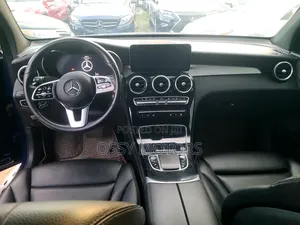 Mercedes-Benz GLC-Class 2022 Blue