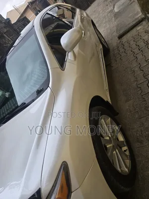 Toyota Venza 2012 White