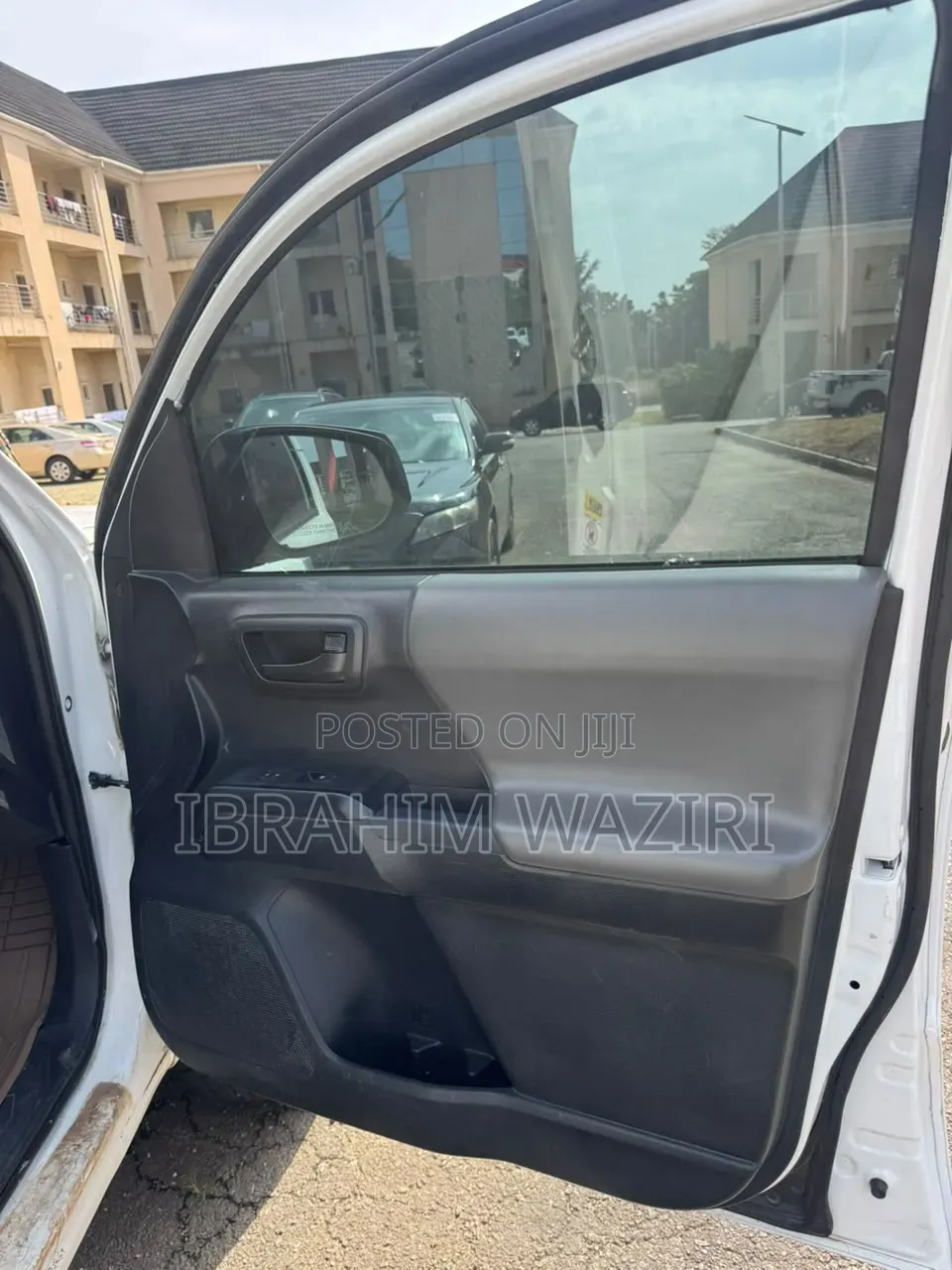 Toyota Tacoma 2017 White