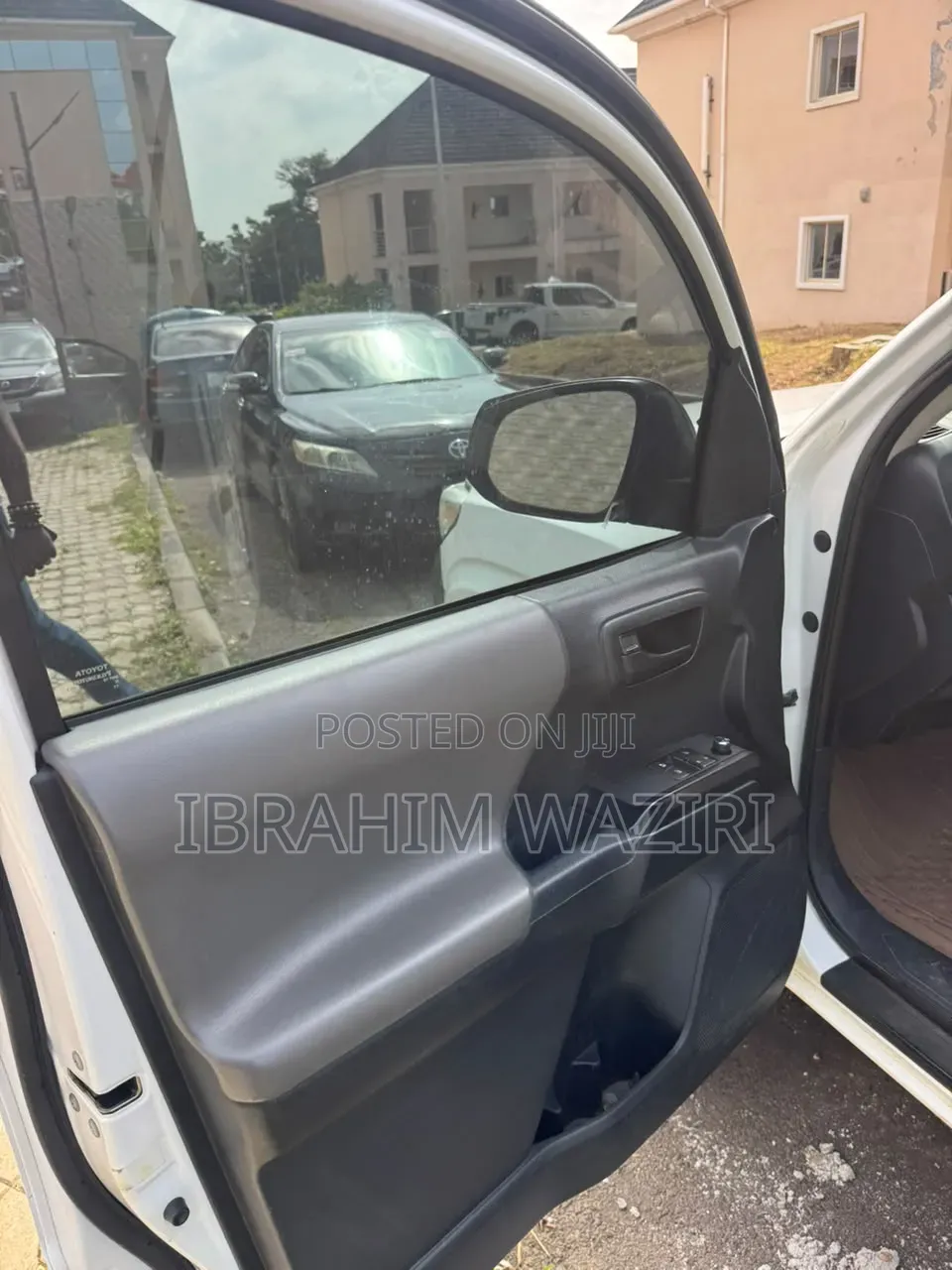 Toyota Tacoma 2017 White