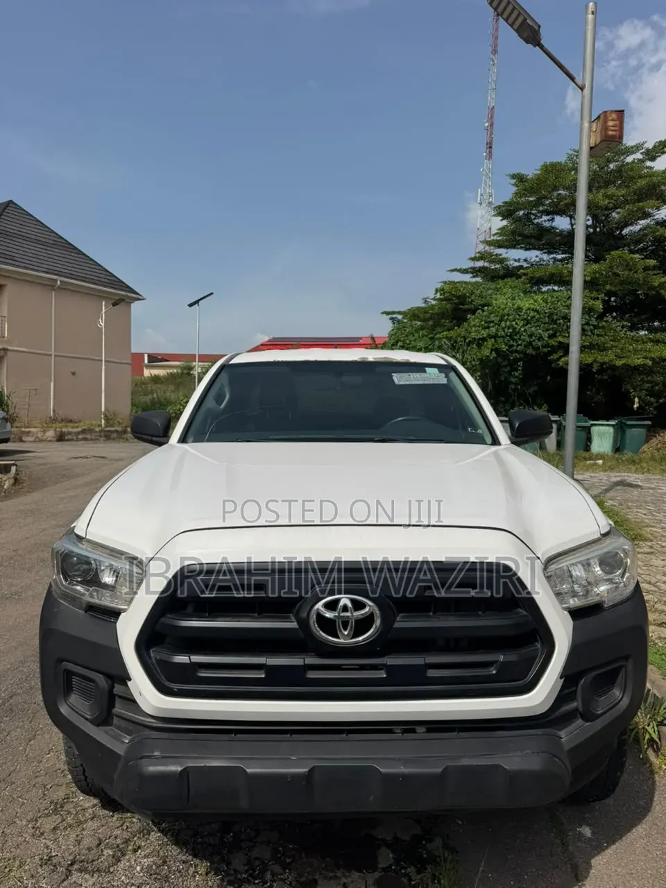 Toyota Tacoma 2017 White
