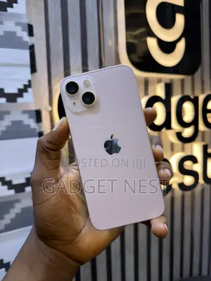 Apple iPhone 13 128 GB Pink
