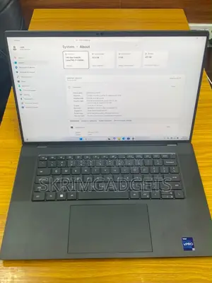 Laptop Dell Precision 5680 32GB Intel Core i7 SSD 512GB