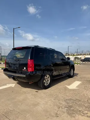 GMC Yukon 2010 Black