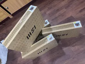 New Laptop MSI Katana 15 16GB Intel Core i7 SSD 512GB