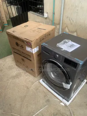 LG F4V3RYP6JE Spacious 10.5KG Capacity Washing Machine