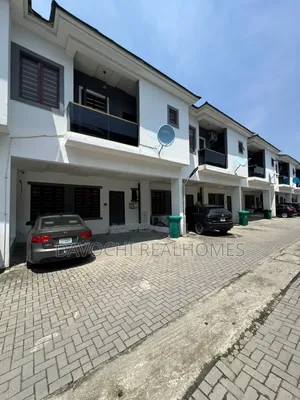 4bdrm Duplex in Chevron for rent