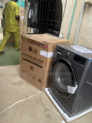 LG F4V3RYP6JE Premium 10.5KG Front Load Washer