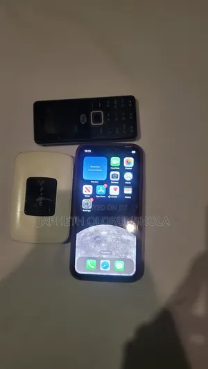 Apple iPhone XS 64 GB Gold