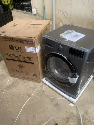 LG F4V3RYP6JE Advanced 10.5KG Household Washing Machine