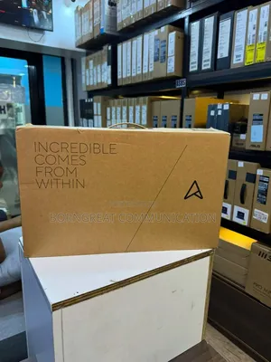 New Laptop Asus Zenbook Duo 32GB SSD 1T