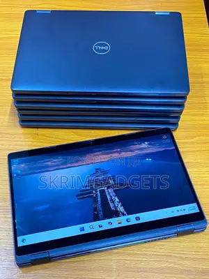 Laptop Dell Latitude 5300 2-in-1 8GB Intel Core i7 SSD 256GB