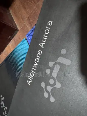 New Laptop Dell Alienware Aurora 16 32GB Intel Core i7 SSD 1T