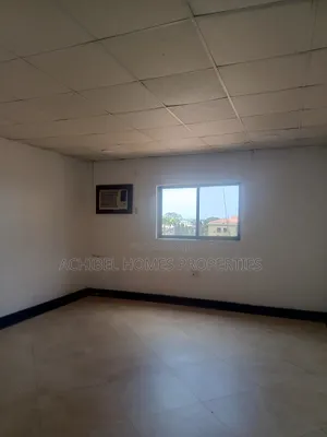 A 30 Square Meter Office Space