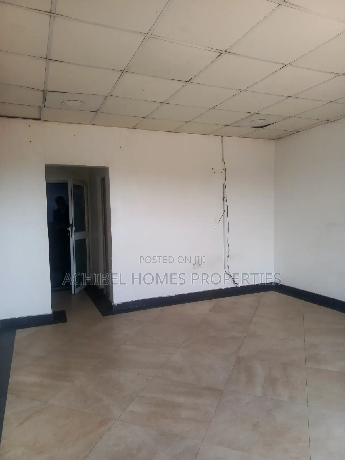 A 30 Square Meter Office Space
