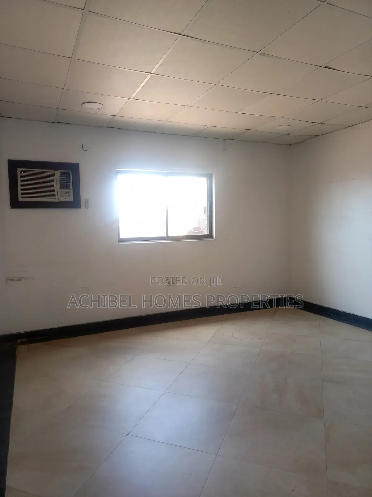 A 30 Square Meter Office Space