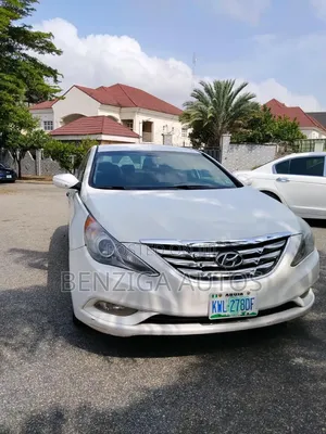 Hyundai Sonata 2012 White