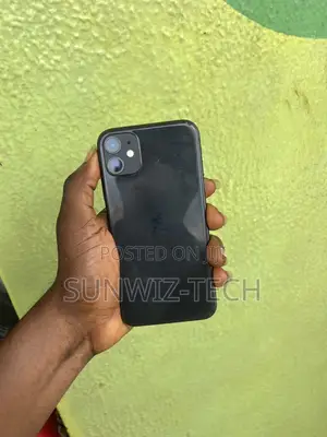 Apple iPhone 11 64 GB Black