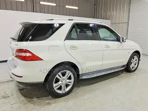 Mercedes-Benz M Class 2012 White