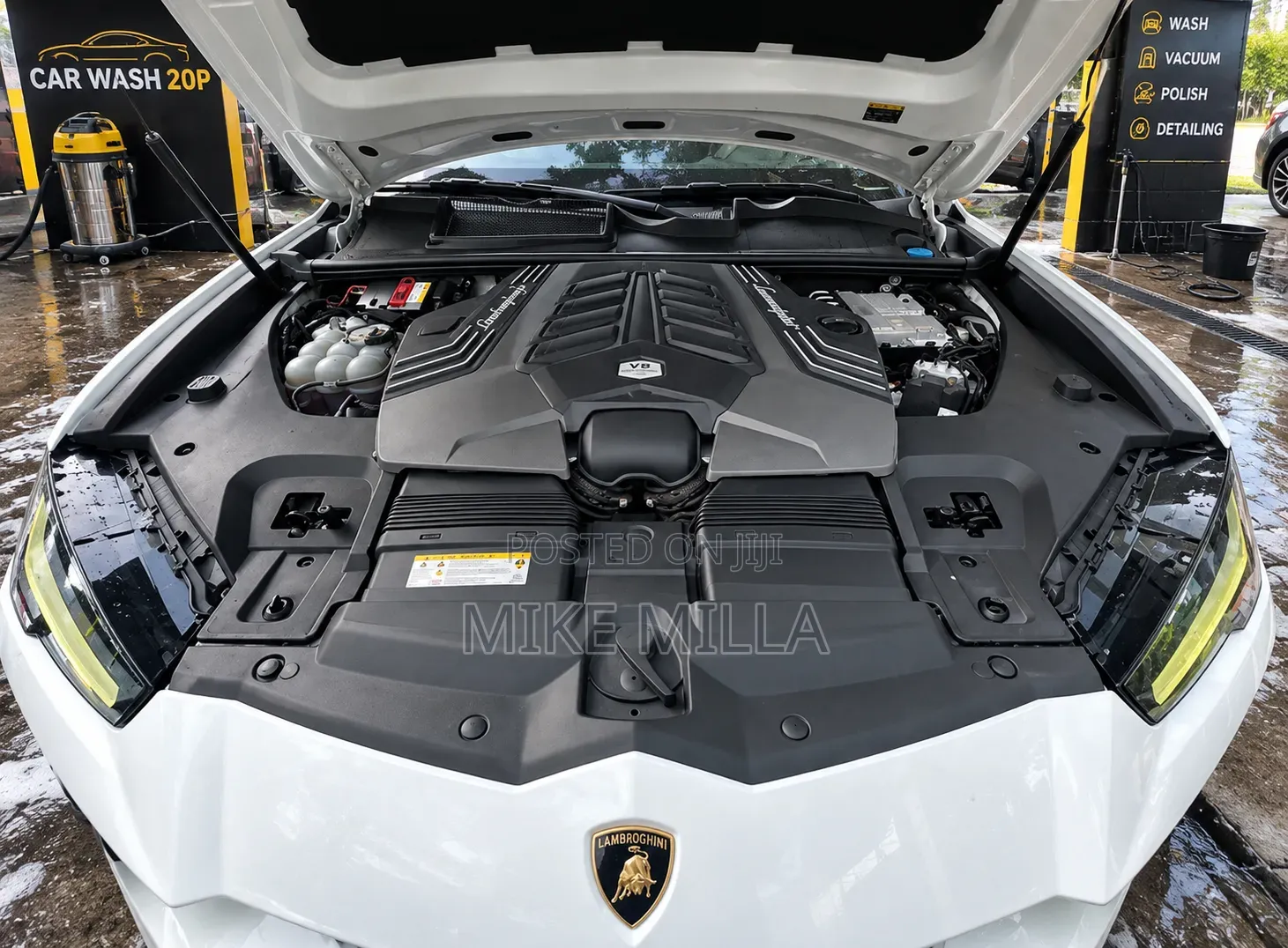 Lamborghini Urus Base 2019 White