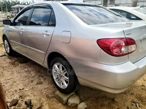 Toyota Corolla 2005 Silver