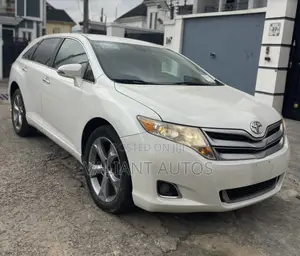 Toyota Venza 2013 White