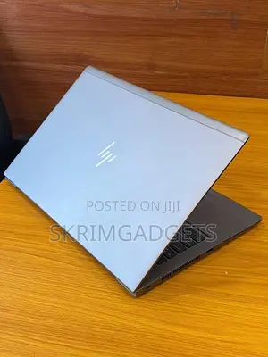 Laptop HP ZBook 15u 8GB Intel Core i7 SSD 256GB