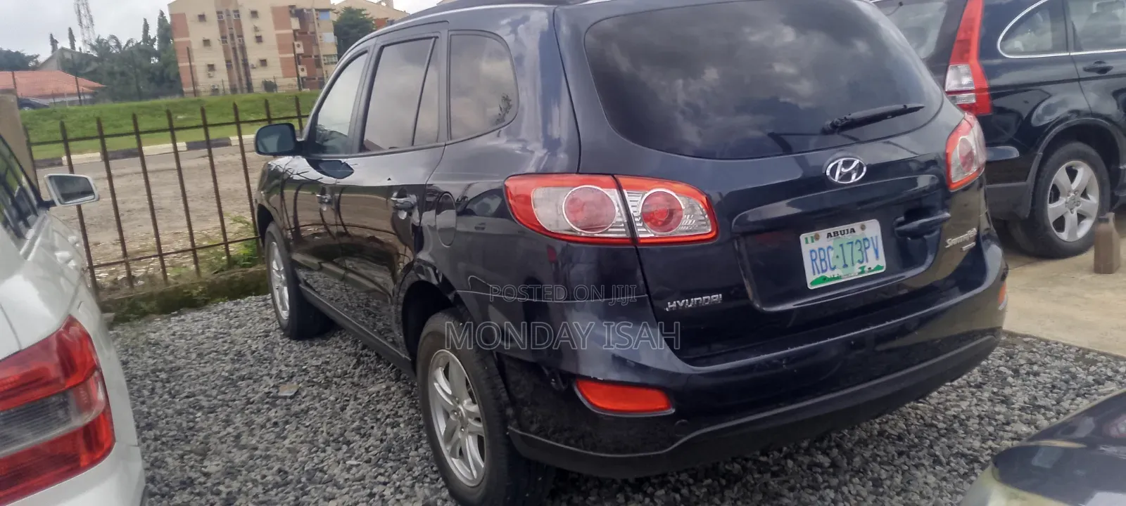 Hyundai Santa Fe 2011 Black