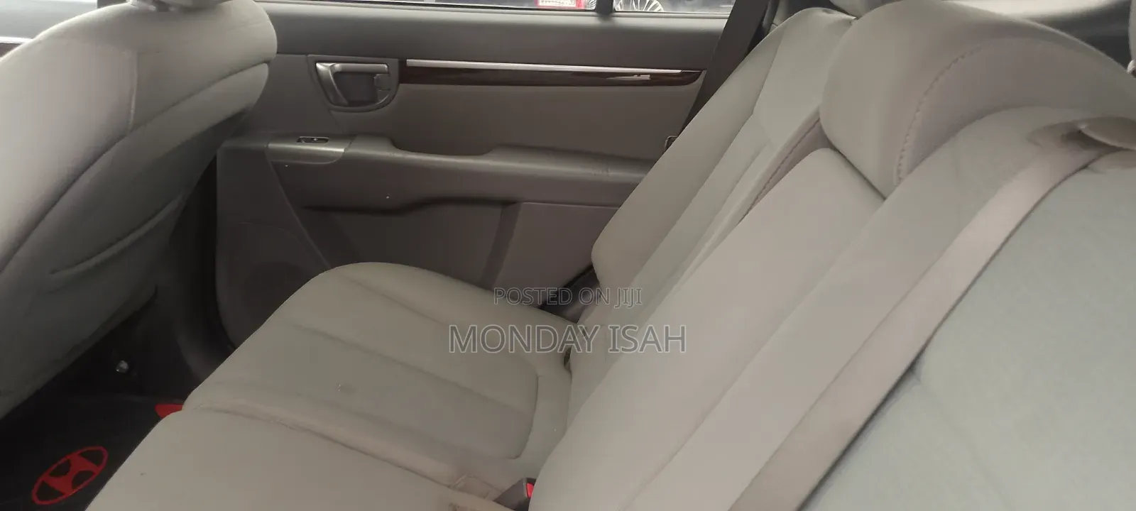Hyundai Santa Fe 2011 Black