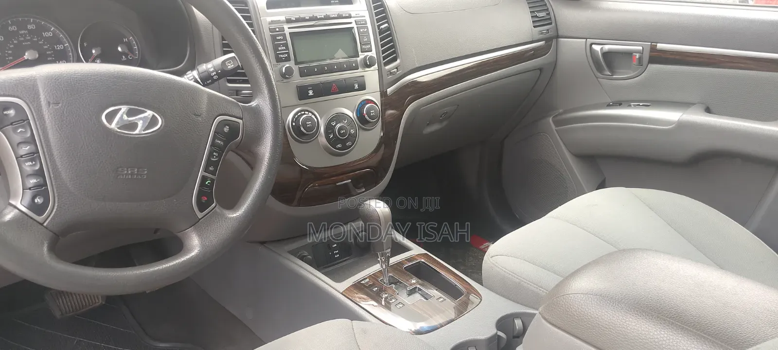 Hyundai Santa Fe 2011 Black
