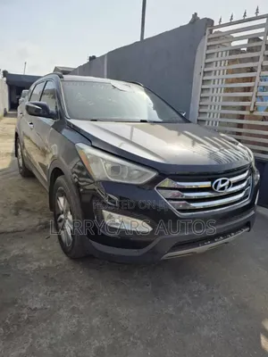 Hyundai Santa Fe 2014 Black