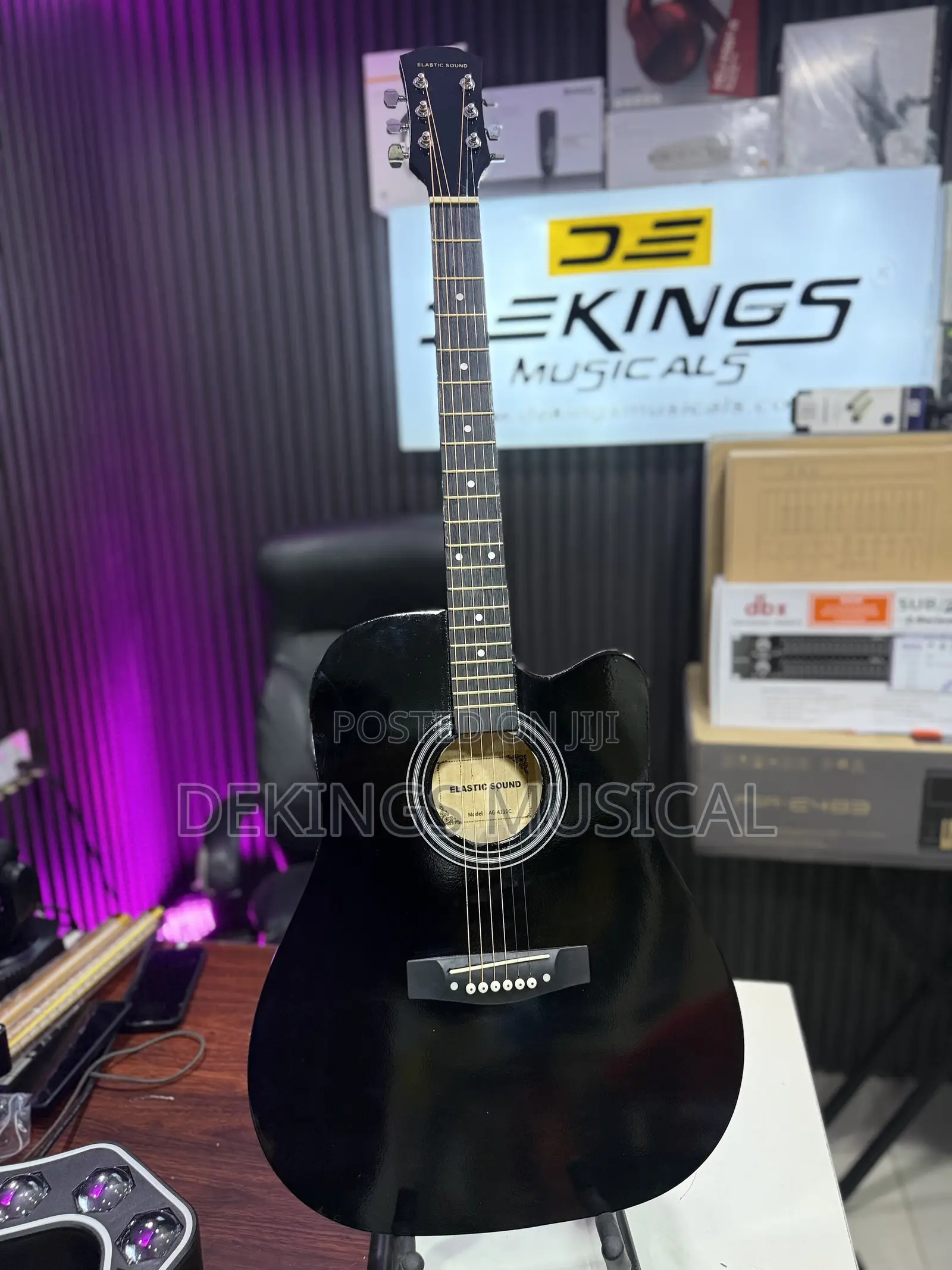Original Gloss-Black Acoustic-Electric Guitar