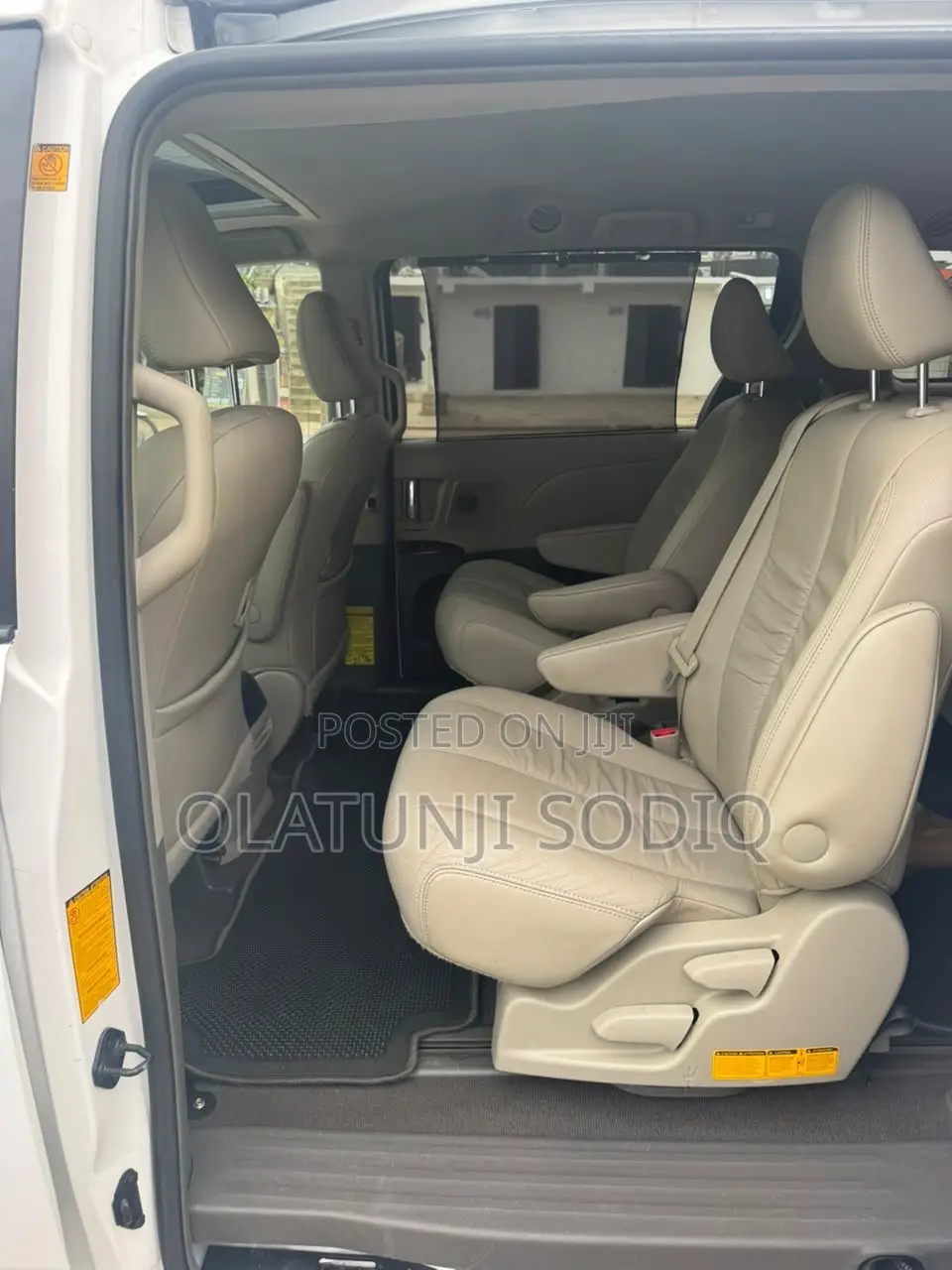 Toyota Sienna XLE 7 Passenger 2011 White