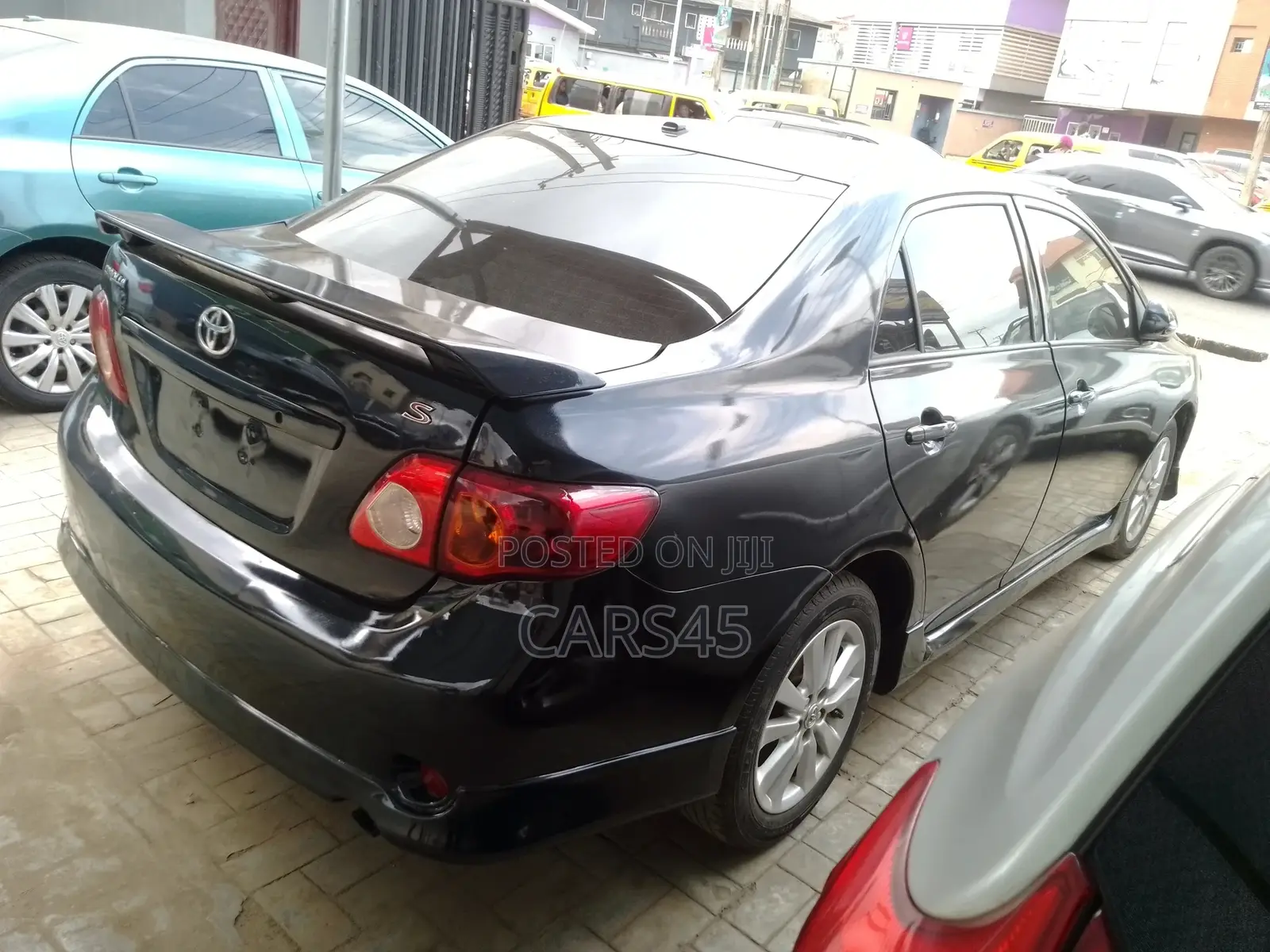 Toyota Corolla 2010 Black