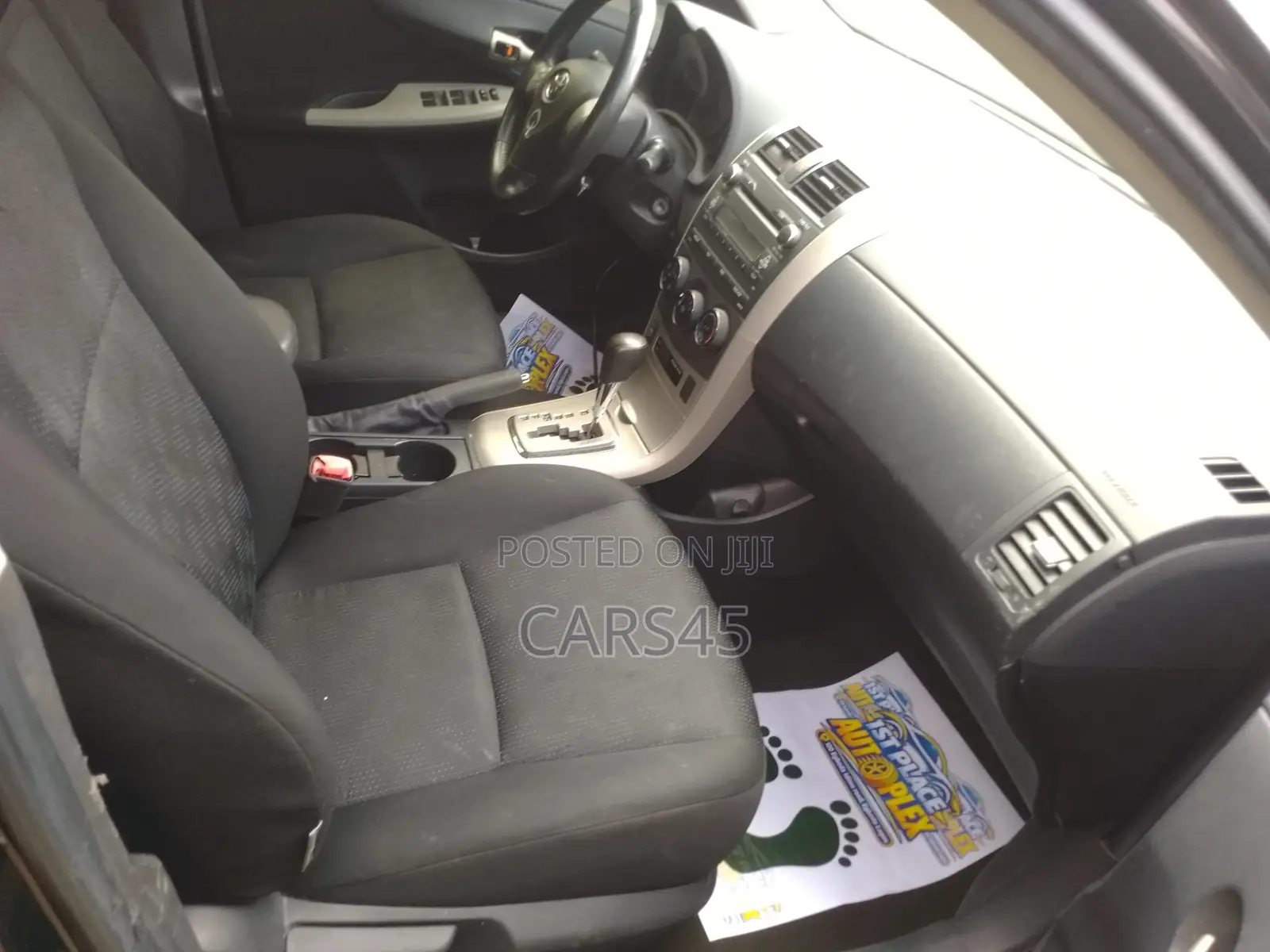 Toyota Corolla 2010 Black