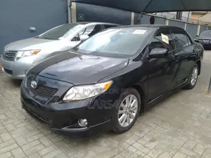 Toyota Corolla 2010 Black