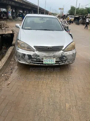 Toyota Camry SE 4dr Sedan (2.4L 4cyl 4A) 2003 Silver
