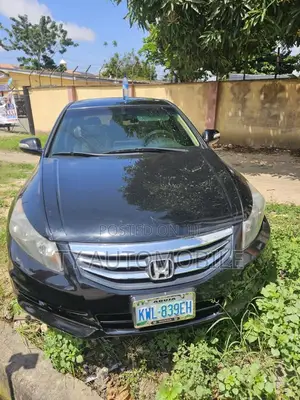 Honda Accord 2012 Black