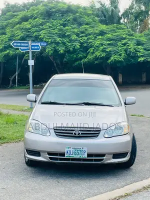 Toyota Corolla 2003 Gold